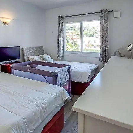 Amazing In Benahavis With Wi-fi Διαμέρισμα