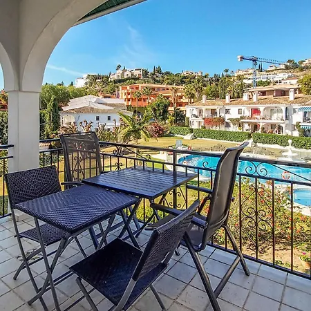 Amazing In Benahavis With Wi-fi Εστεπόνα